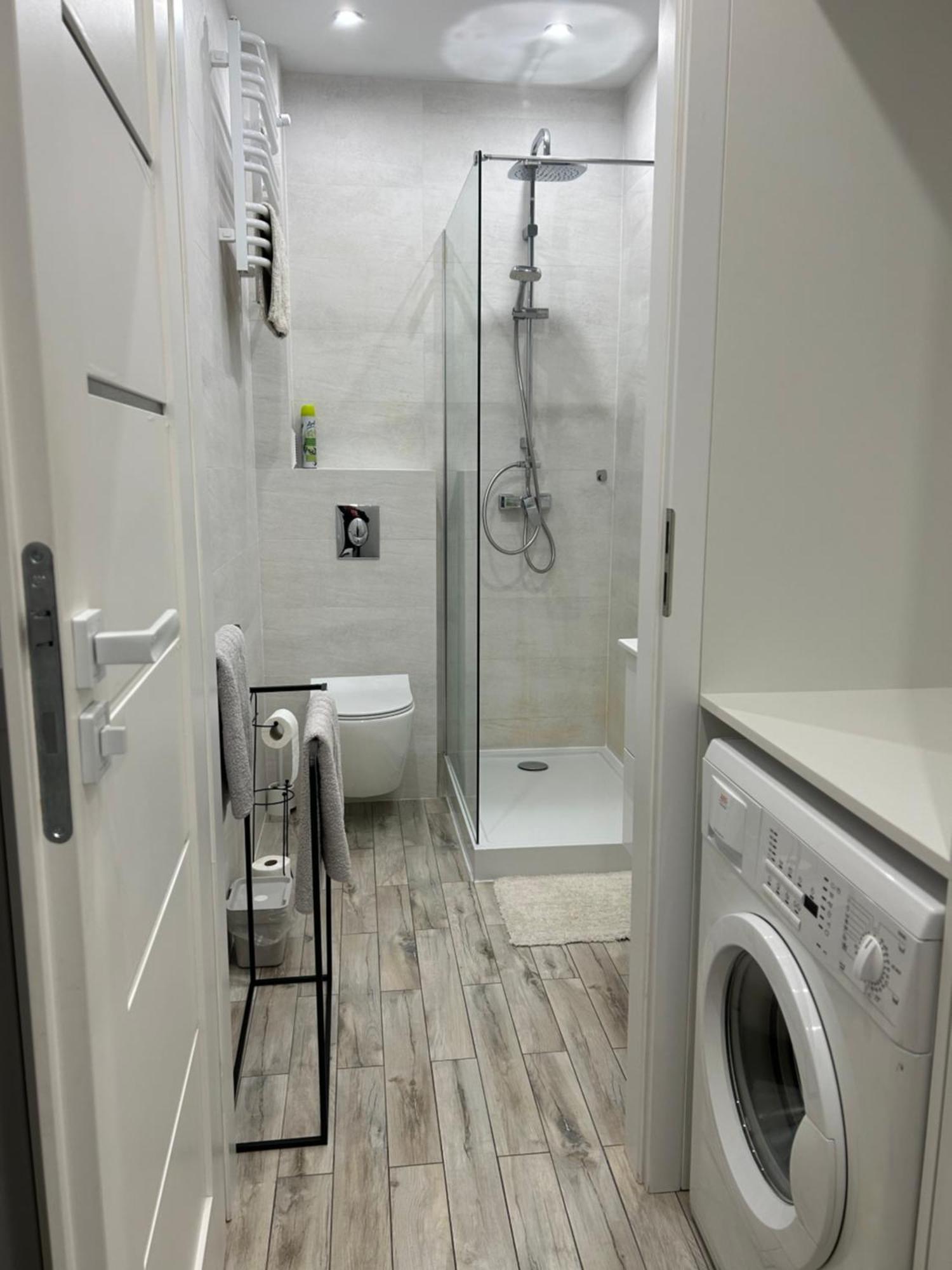Apartament Na Dworcowej Centrum Parking Gratis Breslavia Esterno foto