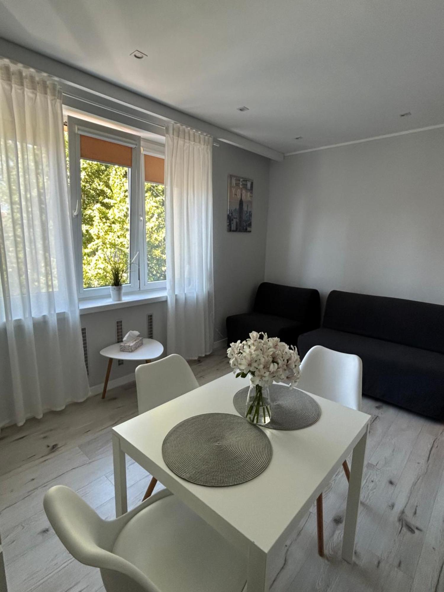 Apartament Na Dworcowej Centrum Parking Gratis Breslavia Esterno foto