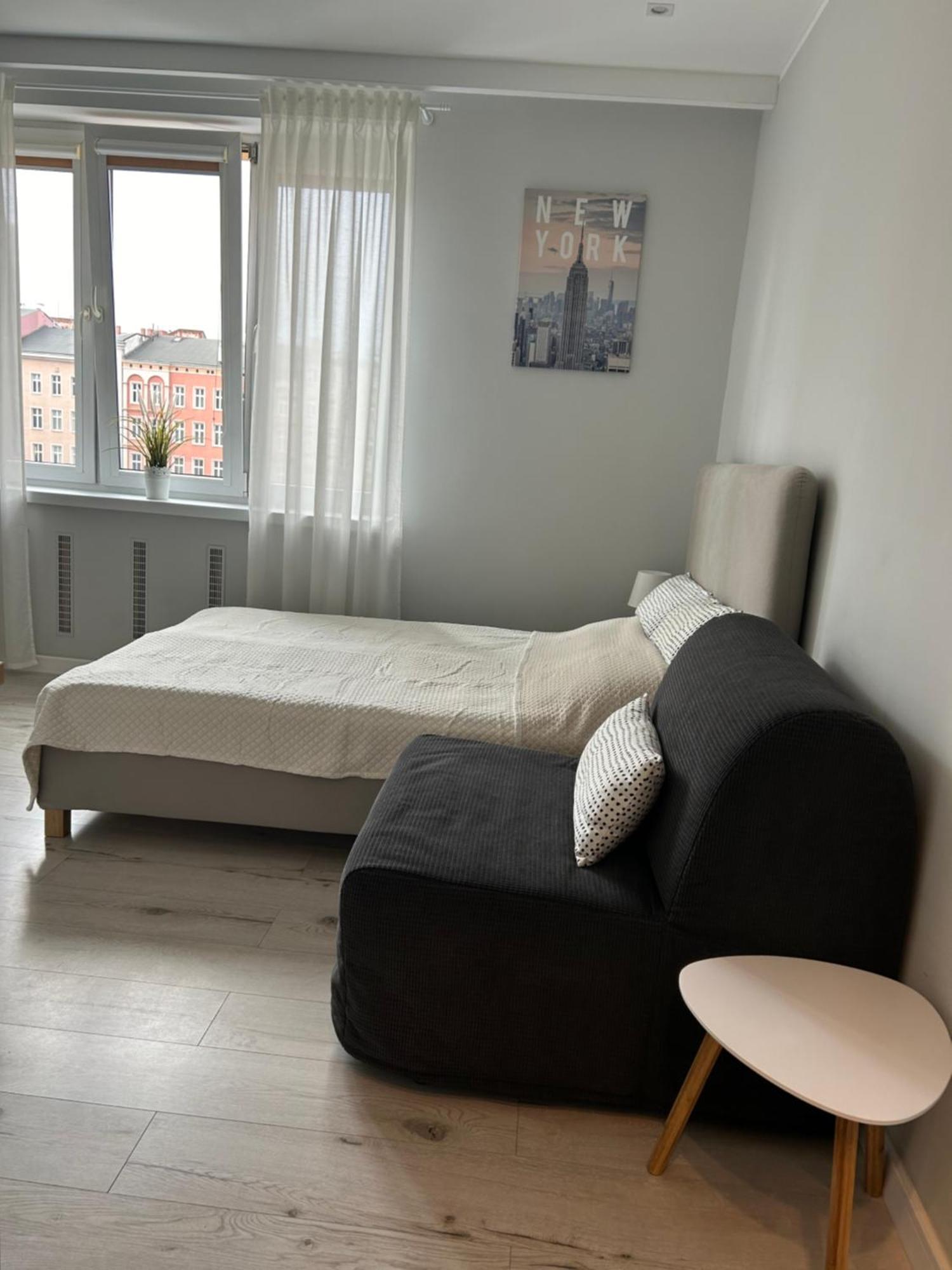 Apartament Na Dworcowej Centrum Parking Gratis Breslavia Esterno foto